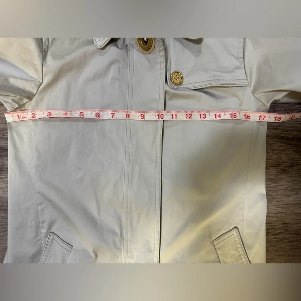 Coach Beige Trench Coat Gold Hardware Signature Lining size M